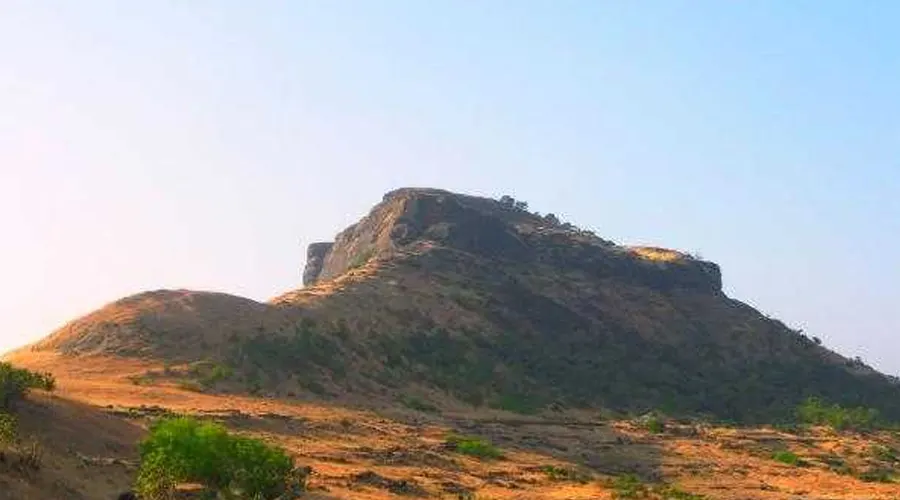 Tringalwadi Fort Trek